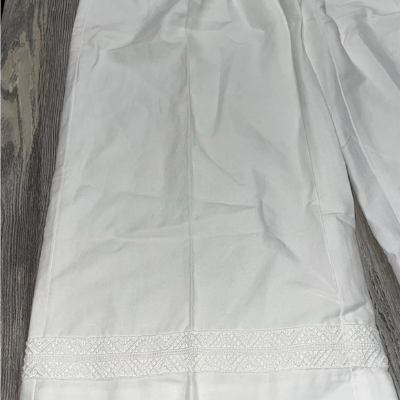 NEW Ann Taylor The Marina Embroidered White High Rise Wide Leg Crop Pants 2 - Picture 7 of 8